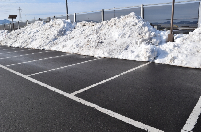 駐車場・通路の除雪